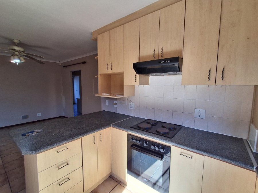 To Let 2 Bedroom Property for Rent in Jagtershof Western Cape